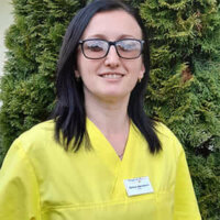 18_Danica_Pflegende_Bienen_Team_300px 18_Danica_Pflegende_Bienen_Team_300px
