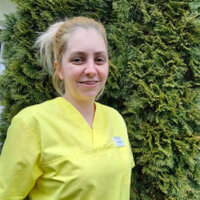 21_Ena_Pflegende_Bienen_Team_300px 21_Ena_Pflegende_Bienen_Team_300px