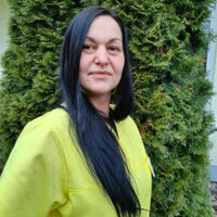 22_Maja_Pflegende_Bienen_Team_300px 22_Maja_Pflegende_Bienen_Team_300px