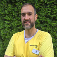 56_Vladimir_Pflegendebienen_Team 56_Vladimir_Pflegendebienen_Team